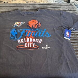 Oklahoma City 2025 NBA Finals Graphic Tee - Blue & Orange XL